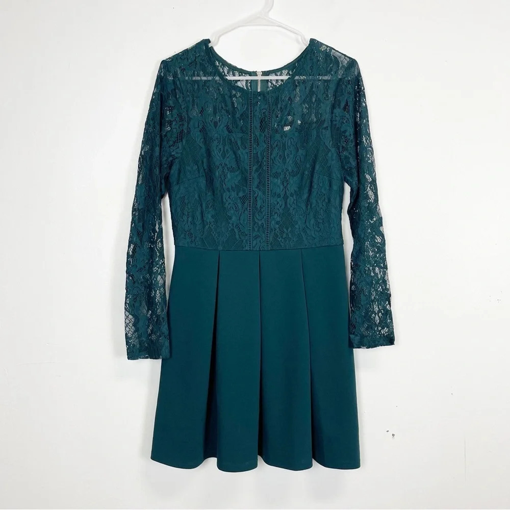 Speechless Dress Juniors Size 9 Green Lace Long Sleeve Fit Flare Pleated